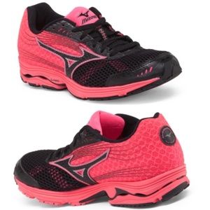 MIZUNO Wave Sayonara 3 Training Running Shoes Sneakers Black/Neon Pink BNIB